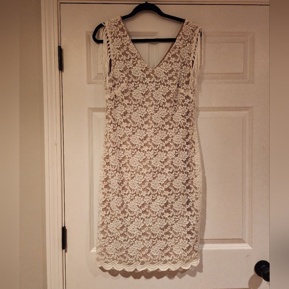 Connected Apparel white lace layered fringe sleeveless dress Size 10